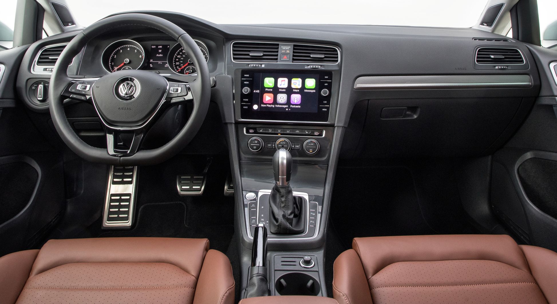 2019 VW Golf Alltrack 3